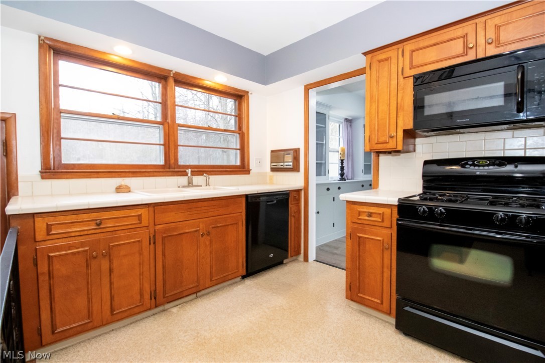 5729 Mud Lake Road Seville, OH 44273 - Photo 11 of 25 Gallery Image 11