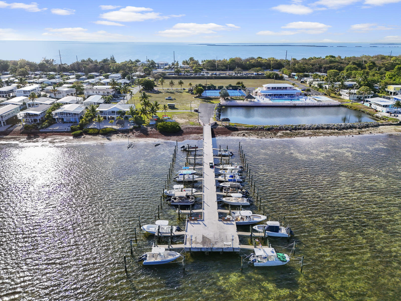 806 South Jade Drive Key Largo, FL 33037 - Photo 33 of 37 Community