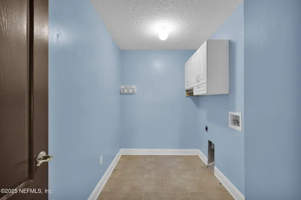 $335,000 | 9383 Bruntsfield Drive, Jacksonville, FL 32244