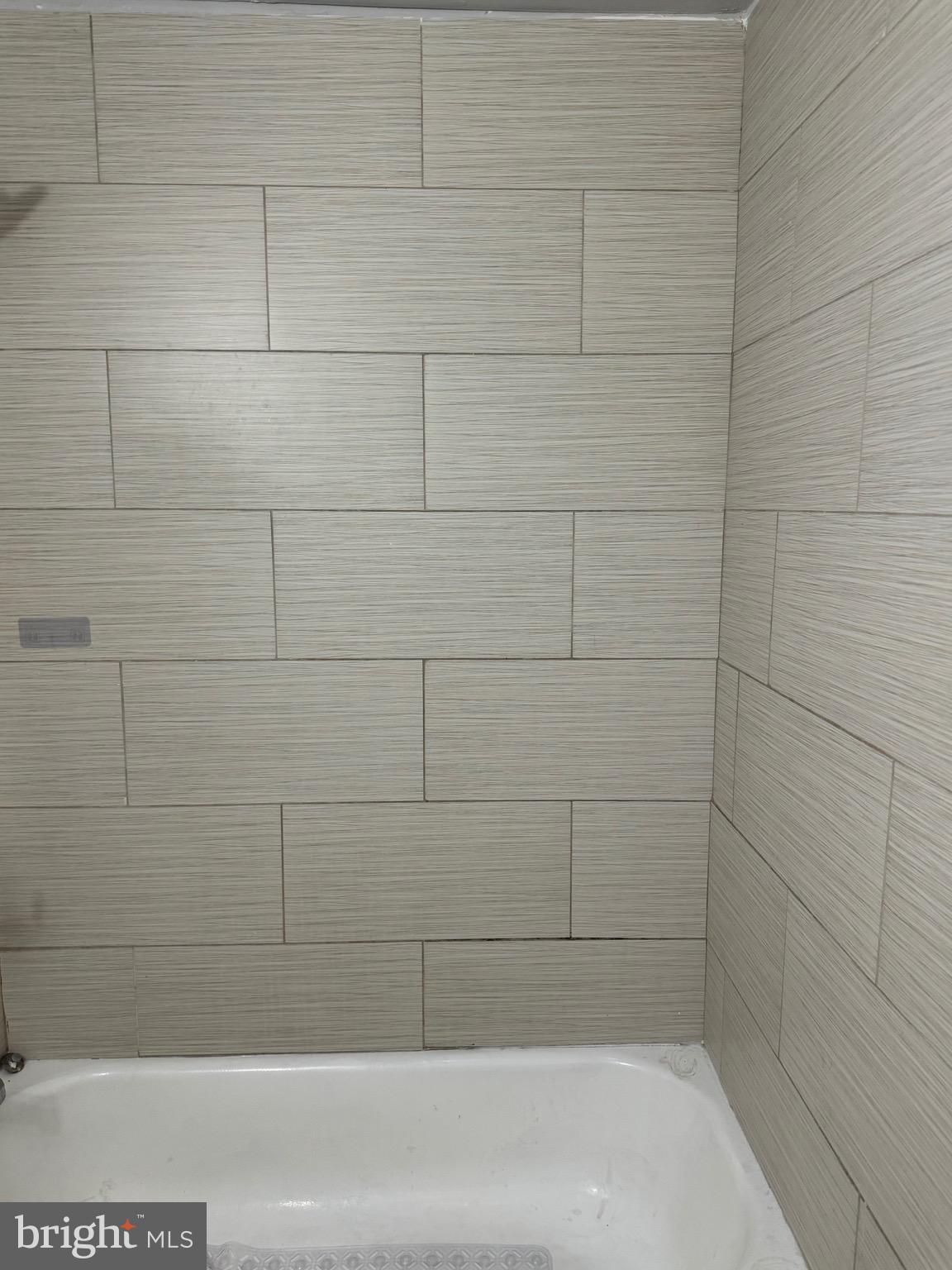 7128 Radbourne Road Upper Darby, PA 19082 - Photo 12 of 31