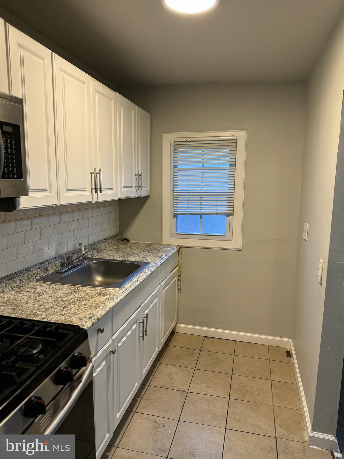 7128 Radbourne Road Upper Darby, PA 19082 - Photo 23 of 31