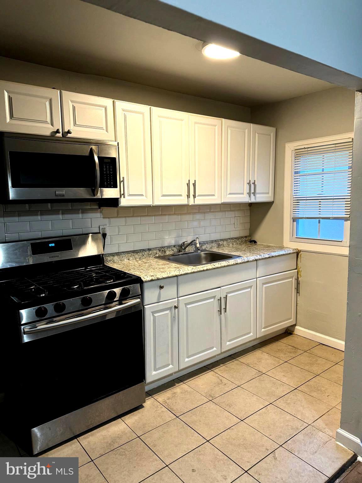 7128 Radbourne Road Upper Darby, PA 19082 - Photo 29 of 31