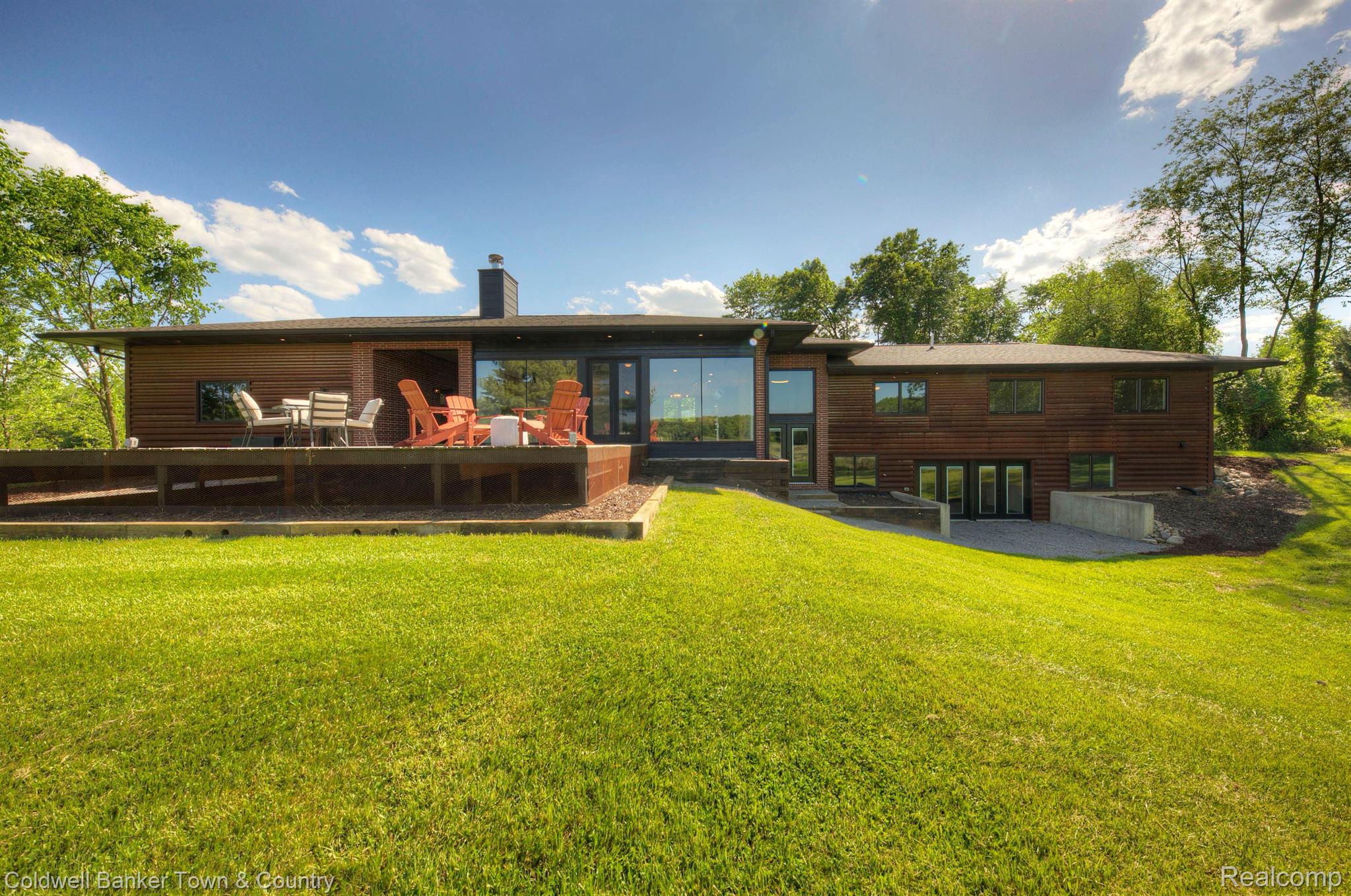 5465 East Allen Road Howell, MI 48855 - Photo 54 of 81 Welcome to 5465 E Allen Rd