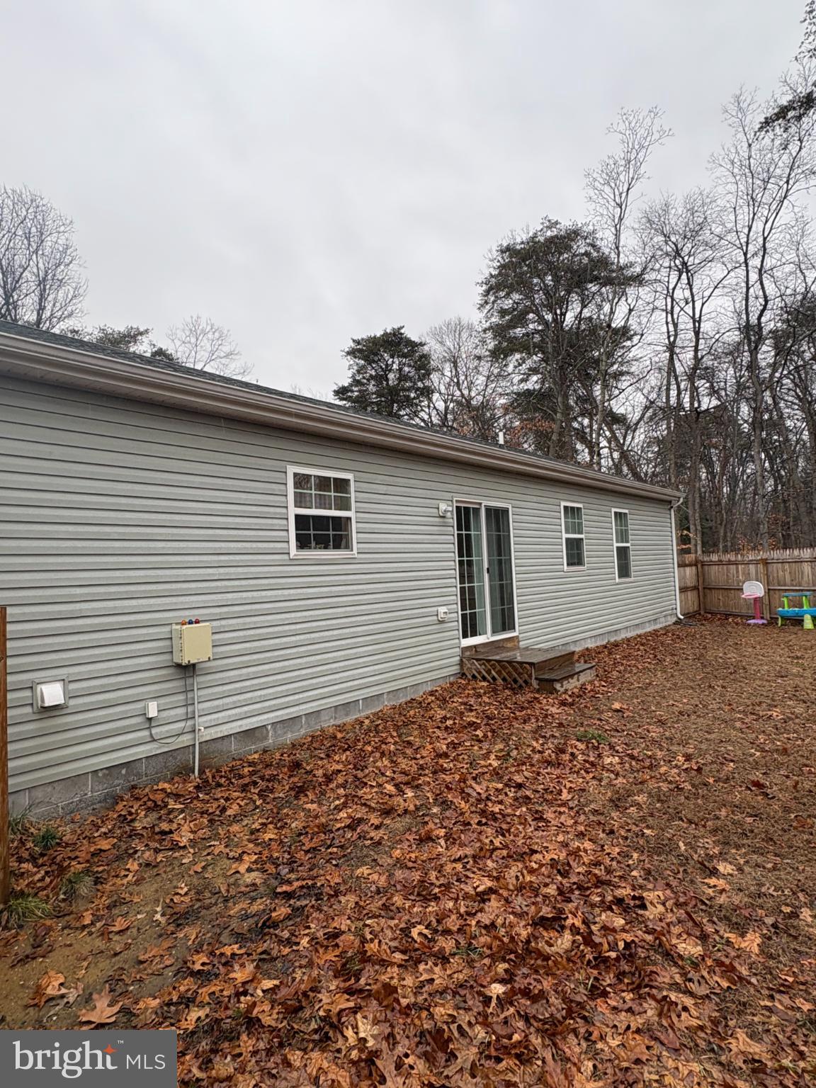 148 East Step Road Chestertown, MD 21620 - Photo 41 of 46 a backyard of a house with large trees