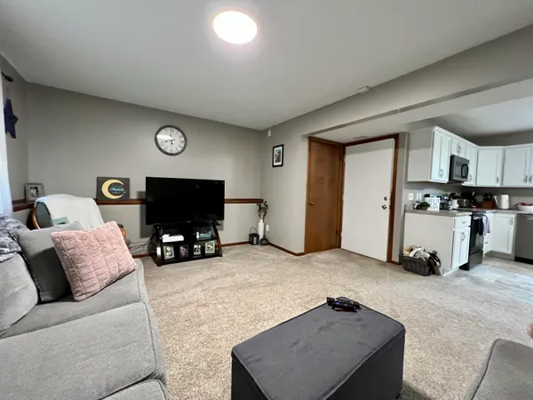 $230,000 | 715-717 North Bradley Street, Mount Pleasant, MI 48858