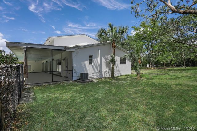 $1,825,000 | 10700 Old Cutler Road, Pinecrest, FL 33156