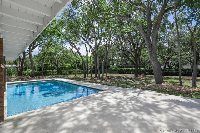 $1,825,000 | 10700 Old Cutler Road, Pinecrest, FL 33156