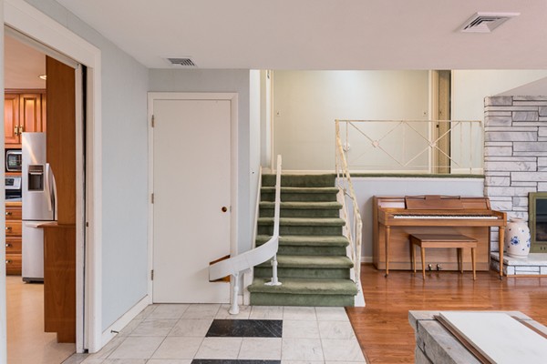 40 Cushing Road Milton, MA 02186 - Photo 3 of 23 Gallery Image 3