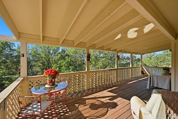 $377,700 | 17937 Moon Hill Court, Hidden Valley Lake, CA 95467