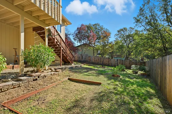$377,700 | 17937 Moon Hill Court, Hidden Valley Lake, CA 95467
