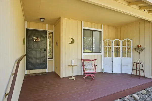 $377,700 | 17937 Moon Hill Court, Hidden Valley Lake, CA 95467