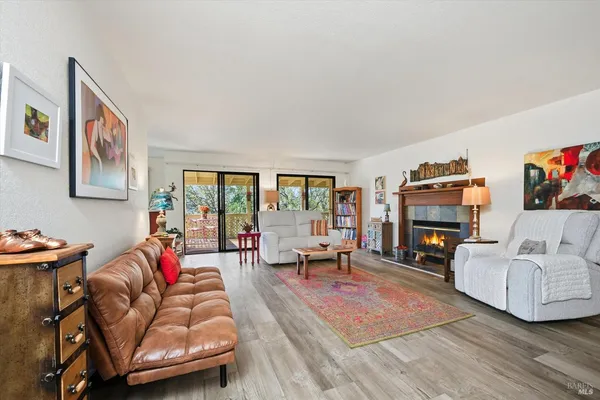 $377,700 | 17937 Moon Hill Court, Hidden Valley Lake, CA 95467