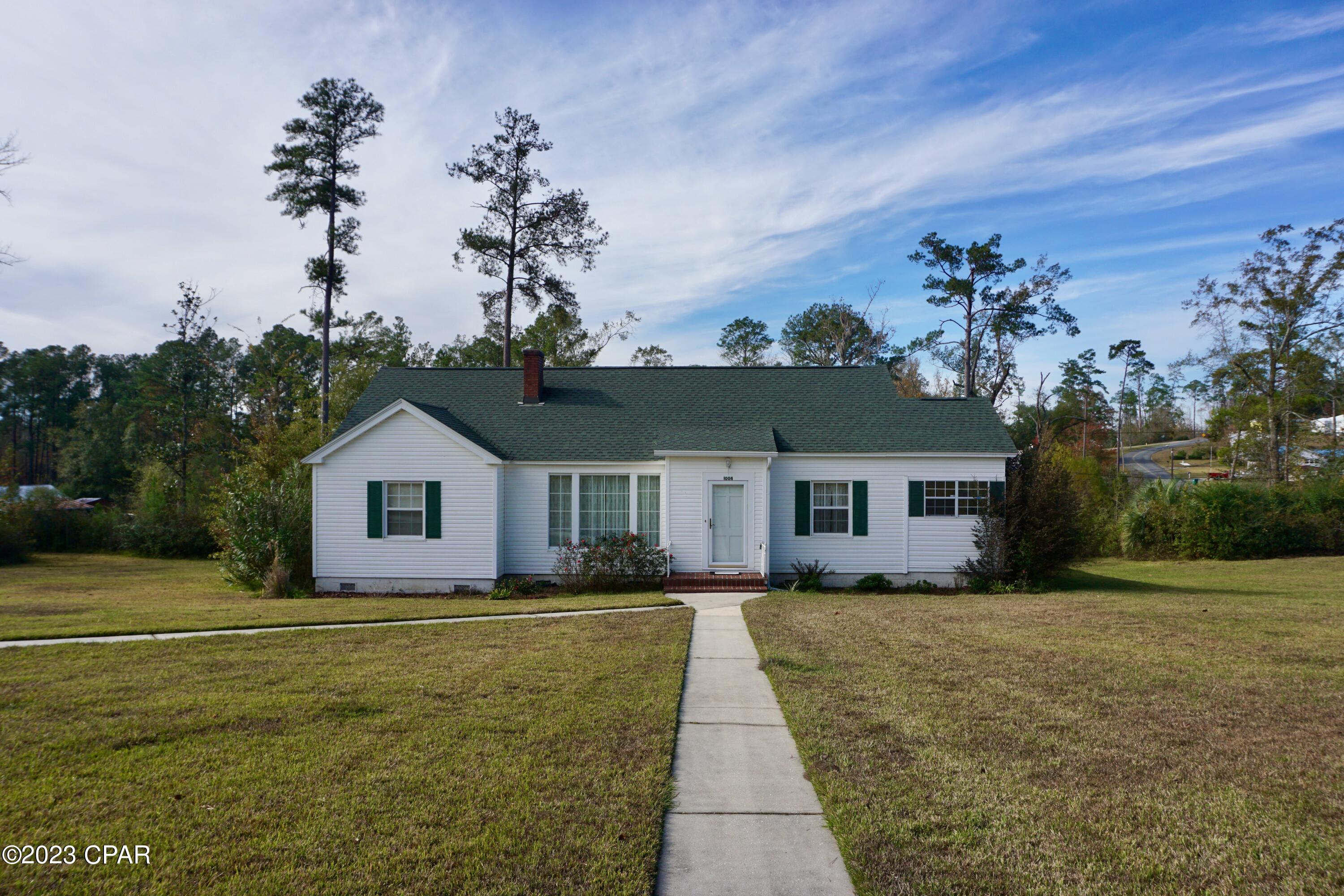 1004 Poplar Road Chattahoochee, FL 32324 - Photo 3 of 28