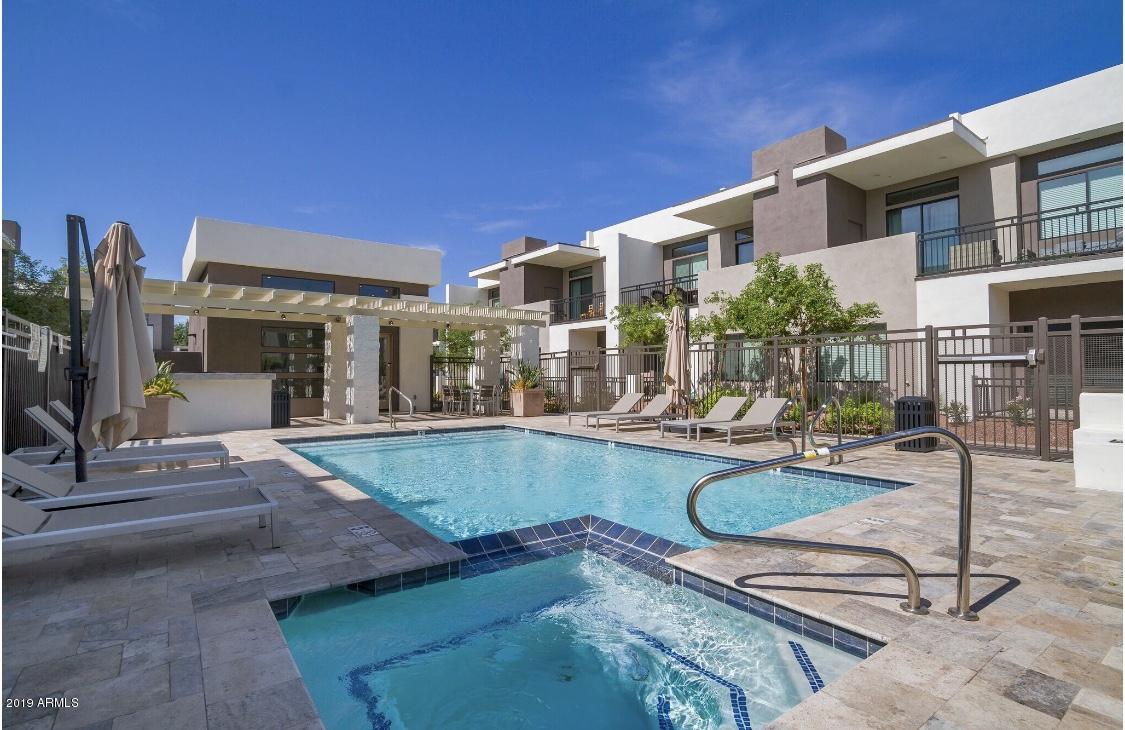 2015 North 50th Street, Unit 41 Phoenix, AZ 85008 - Photo 2 of 17 IMG_8270