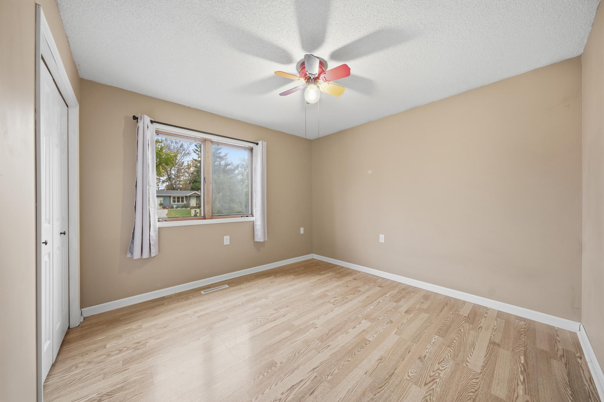 403 8th Street Northwest Kasson, MN 55944 - Photo 11 of 28