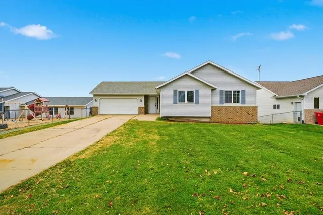 $349,000 | 403 8th Street Northwest, Kasson, MN 55944