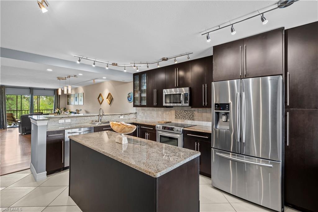 5535 Rattlesnake Hamm Road, Unit 205 Naples, FL 34113 - Photo 2 of 28 Gallery Image 2