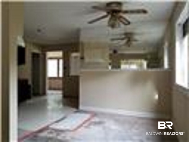 704 Thornton Place Mobile, AL 36609 - Photo 3 of 7