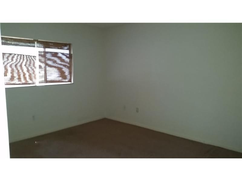 9709 West McNab Road, Unit 103 Tamarac, FL 33321 - Photo 4 of 9 Bedroom