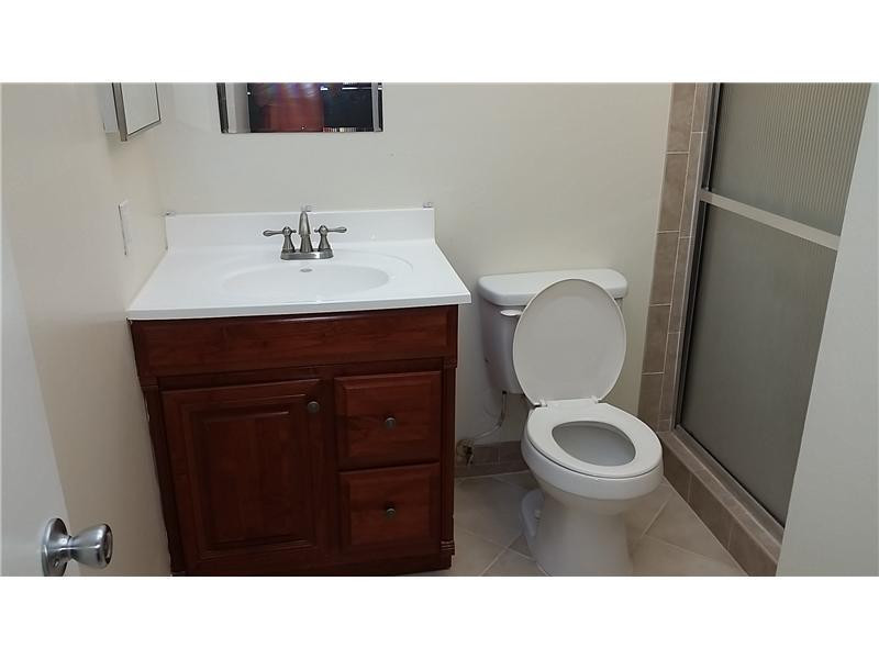 9709 West McNab Road, Unit 103 Tamarac, FL 33321 - Photo 7 of 9 Bathroom