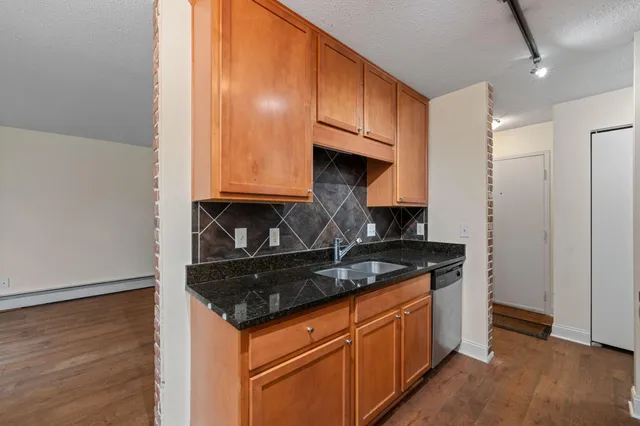 $1,395 | 3540 Hennepin Avenue, Unit 115, Minneapolis, MN 55408