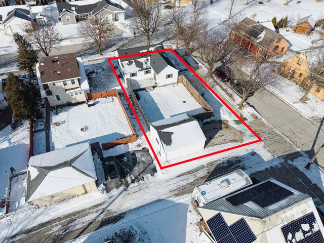 $249,900 | 331 North John Street, Kimberly, WI 54136