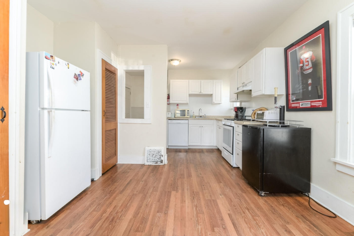 511 Reed Street Kalamazoo, MI 49001 - Photo 6 of 10 Reed_Ave_511_Kalamazoo_49001-10