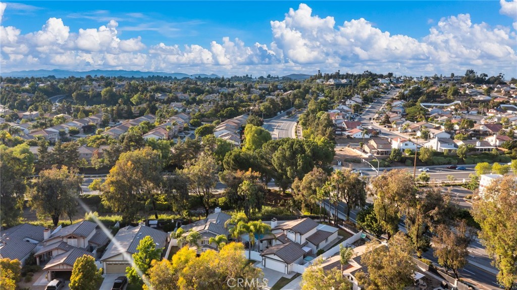 31760 Corte Tortosa Temecula, CA 92592 - Photo 35 of 46 an aerial view of a city