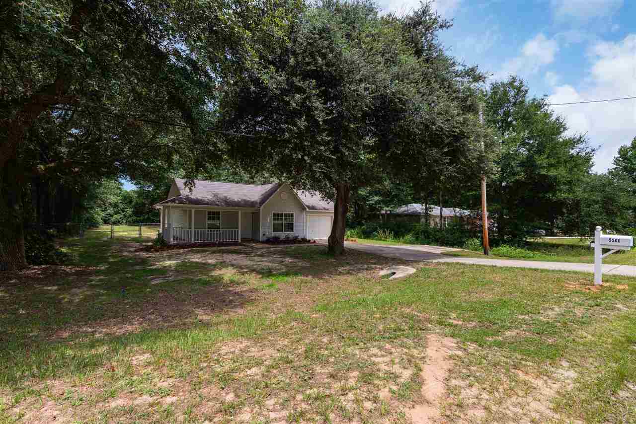 5560 Cyanamid Road Milton, FL 32583 - Photo 3 of 36