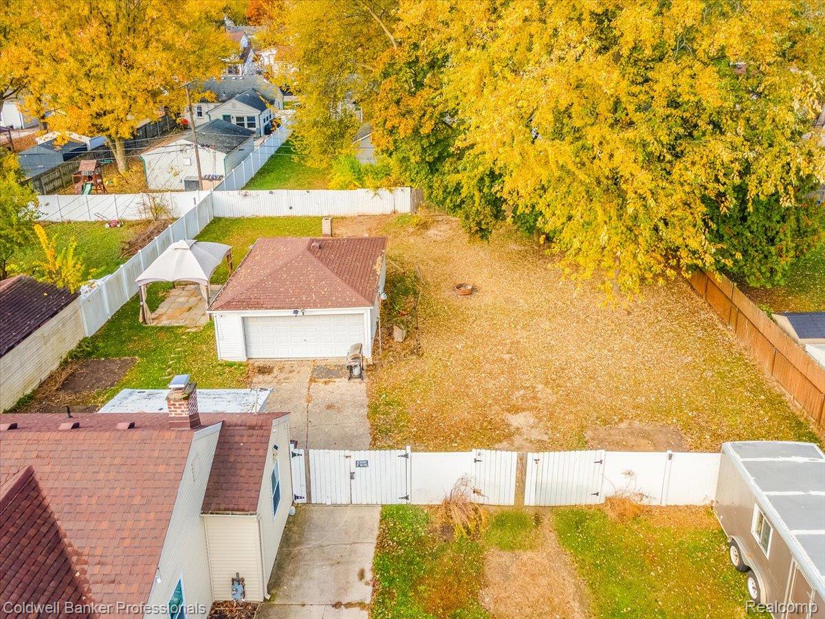3582 Swanson Street Wayne, MI 48184 - Photo 5 of 30 Aerial view of residential area