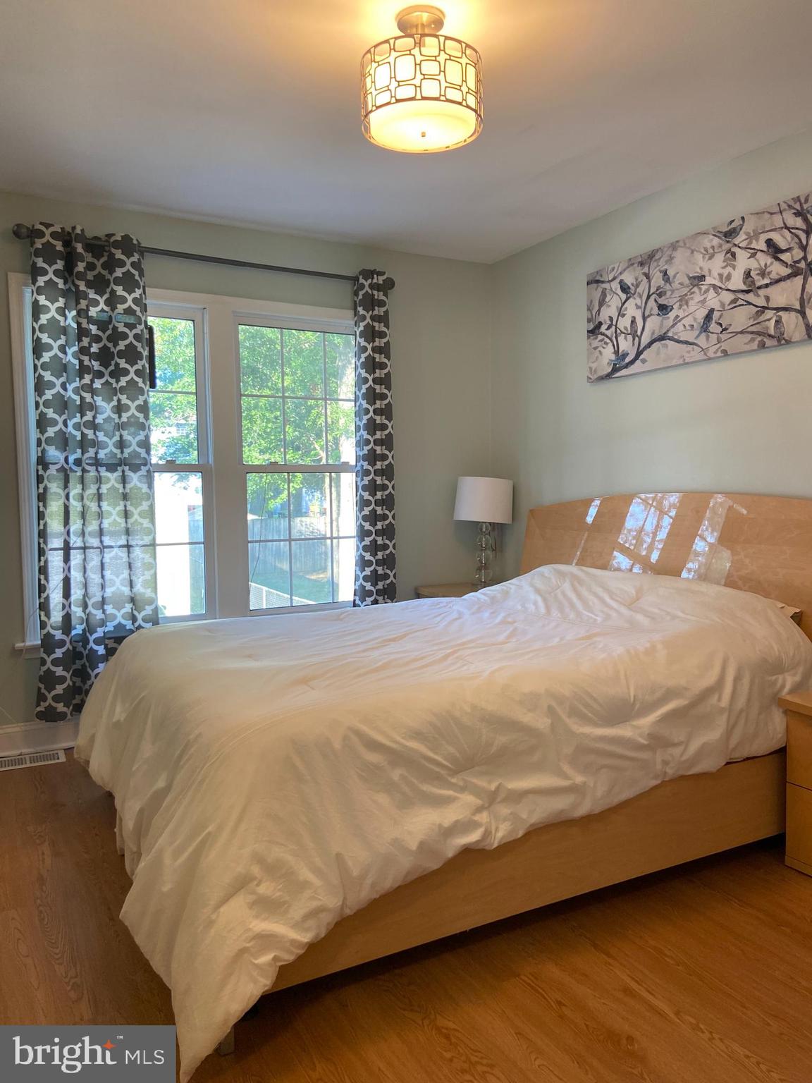 8604 Chestnut Ridge Drive Laurel, MD 20707 - Photo 15 of 28 Primary Suite