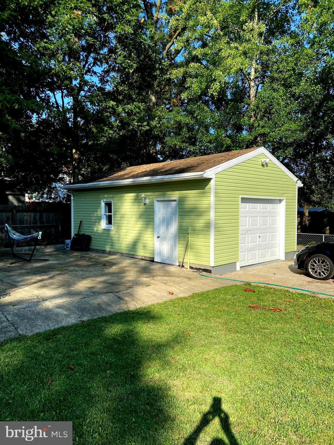 8604 Chestnut Ridge Drive Laurel, MD 20707 - Photo 3 of 28 Detached Garage