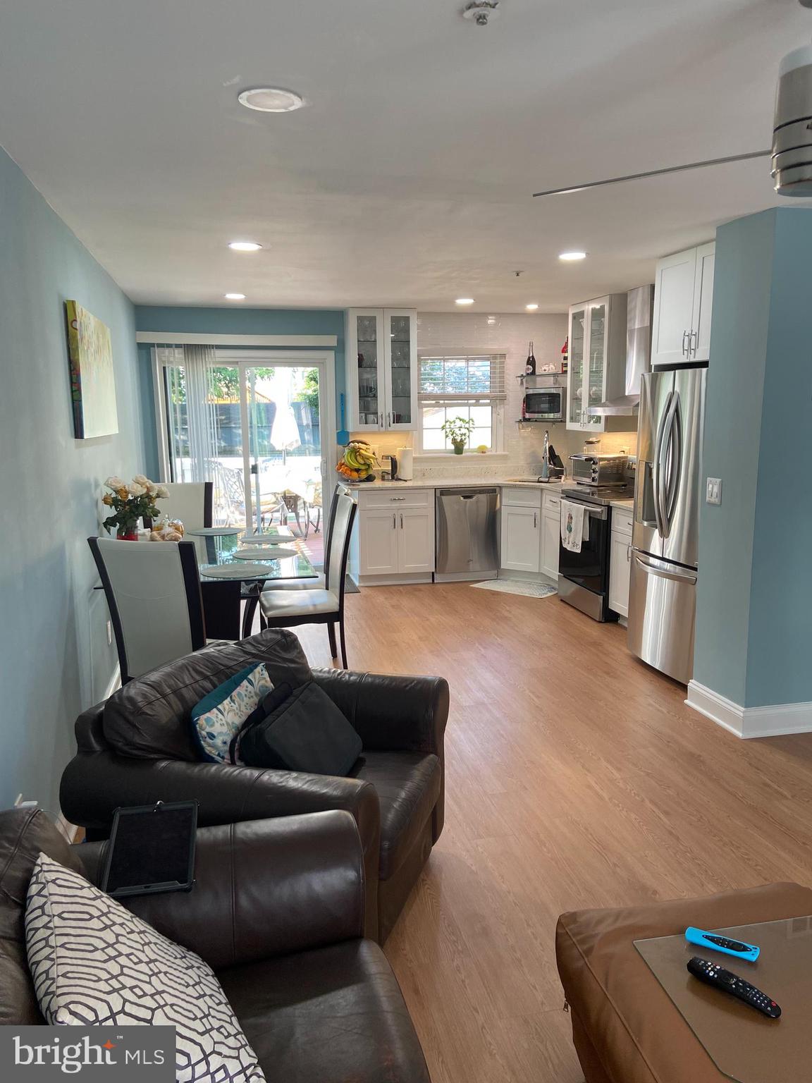 8604 Chestnut Ridge Drive Laurel, MD 20707 - Photo 10 of 28 Open Concept (Living Room and Dining Area)