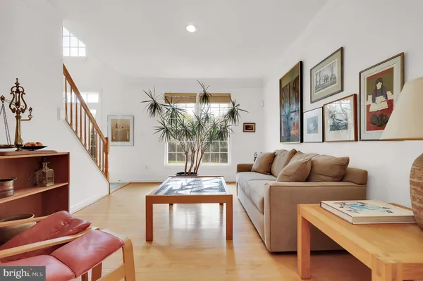 $925,000 | 3006 Novak Terrace, Burtonsville, MD 20866