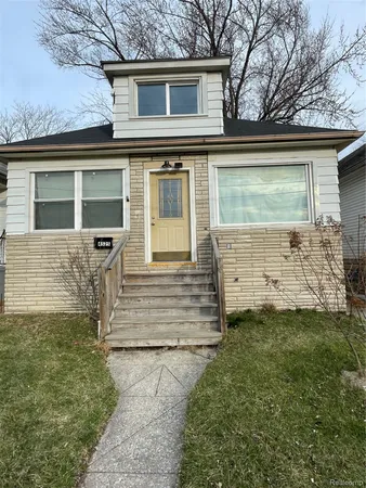 $89,900 | 4525 6th Street, Ecorse, MI 48229