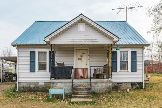 $175,000 | 302 Edgewood Street, Lafayette, TN 37083
