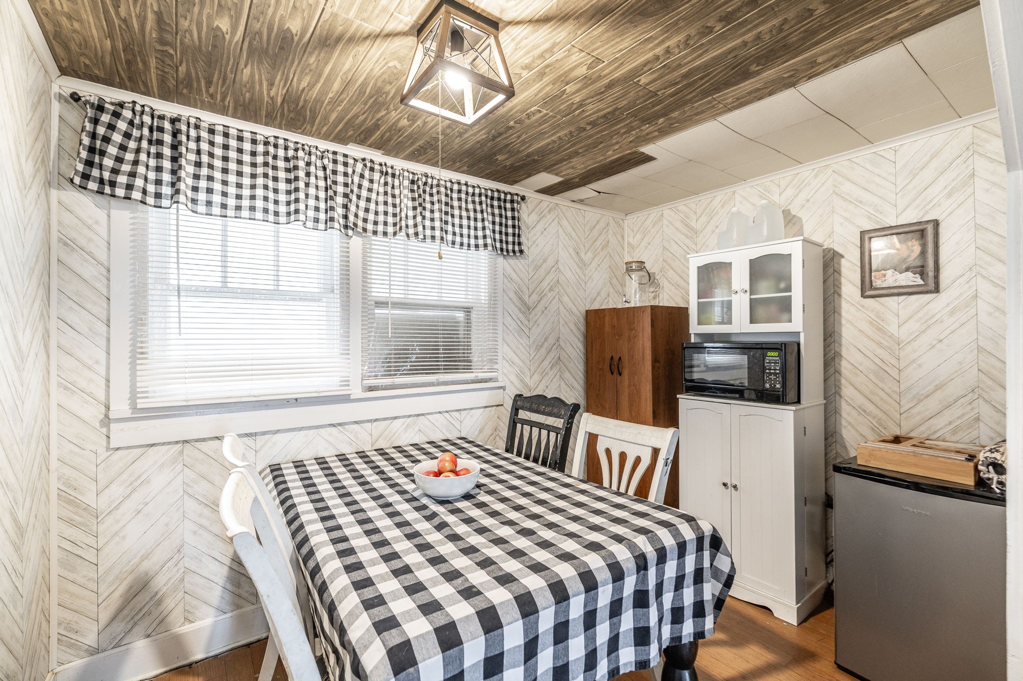 302 Edgewood Street Lafayette, TN 37083 - Photo 14 of 29