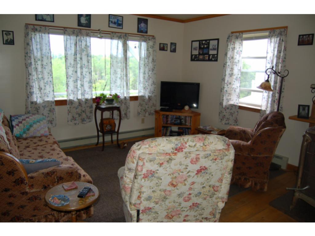 186 Downing Road Washington, VT 05675 - Photo 9 of 35