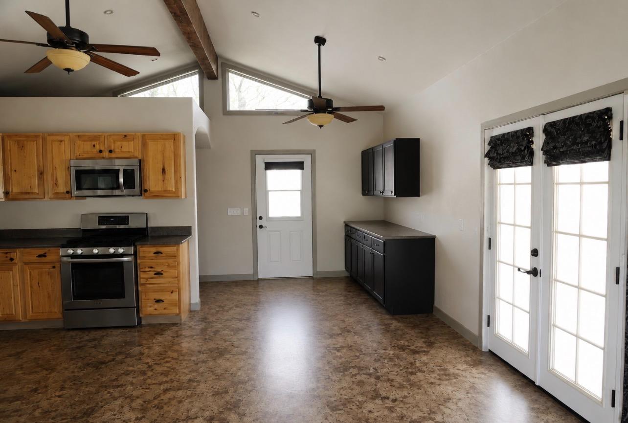 602 Abbott Avenue Reedley, CA 93654 - Photo 27 of 33