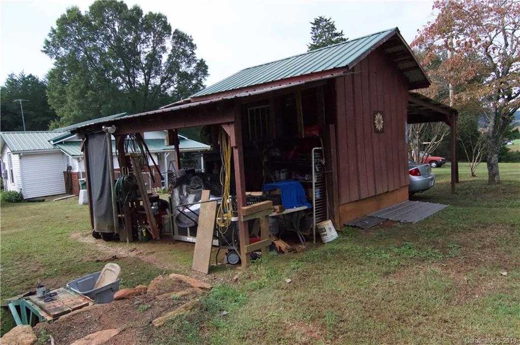 5812 Gilbert Hilton Road Vale, NC 28168 - Photo 27 of 35 a view of a house