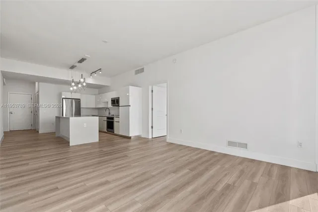 $4,208 | 101 Diplomat Parkway, Unit 1703, Hallandale Beach, FL 33009