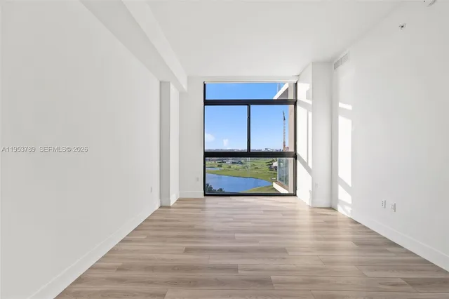 $4,208 | 101 Diplomat Parkway, Unit 1703, Hallandale Beach, FL 33009