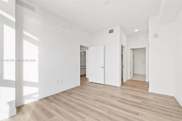 $4,208 | 101 Diplomat Parkway, Unit 1703, Hallandale Beach, FL 33009