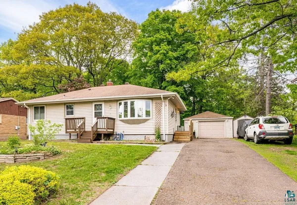 $339,000 | 1724 Warren Avenue, Duluth, MN 55811