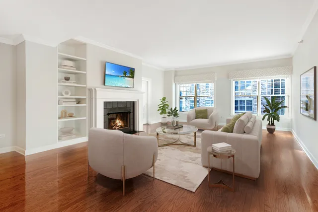 $675,000 | 44 North Vail Avenue, Unit 613, Arlington Heights, IL 60005