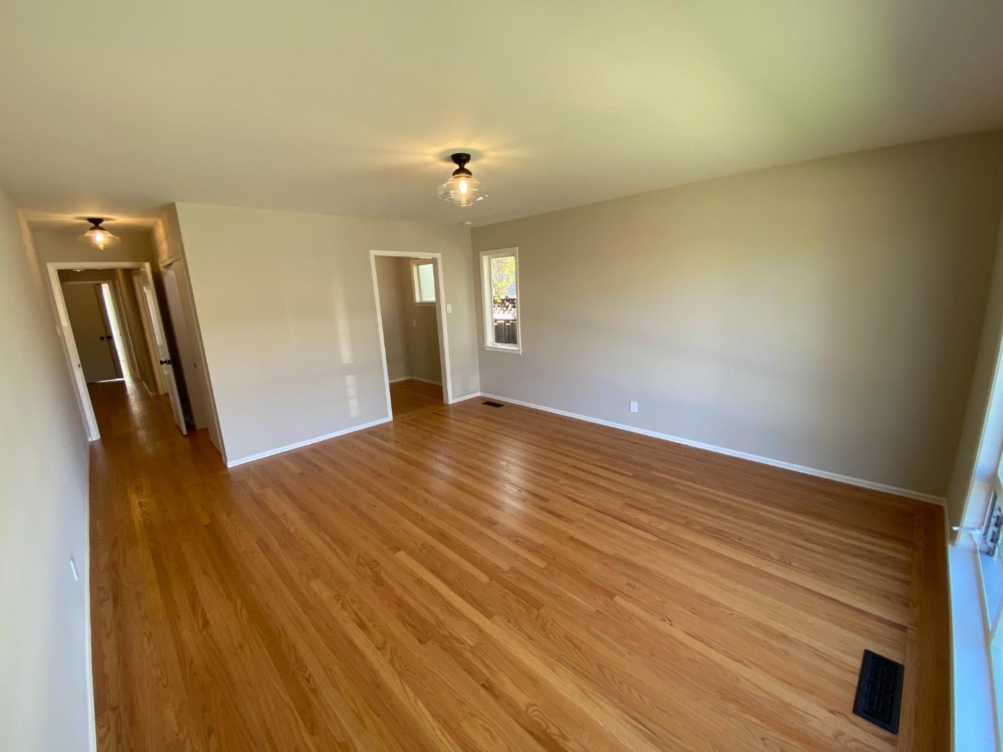 219 Bloomfield Road Burlingame, CA 94010 - Photo 11 of 23