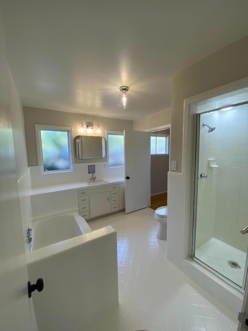 219 Bloomfield Road Burlingame, CA 94010 - Photo 12 of 23