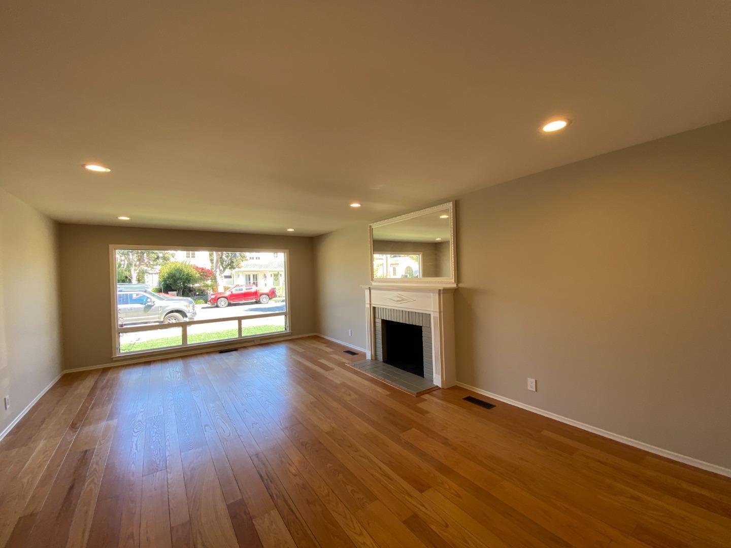 219 Bloomfield Road Burlingame, CA 94010 - Photo 5 of 23