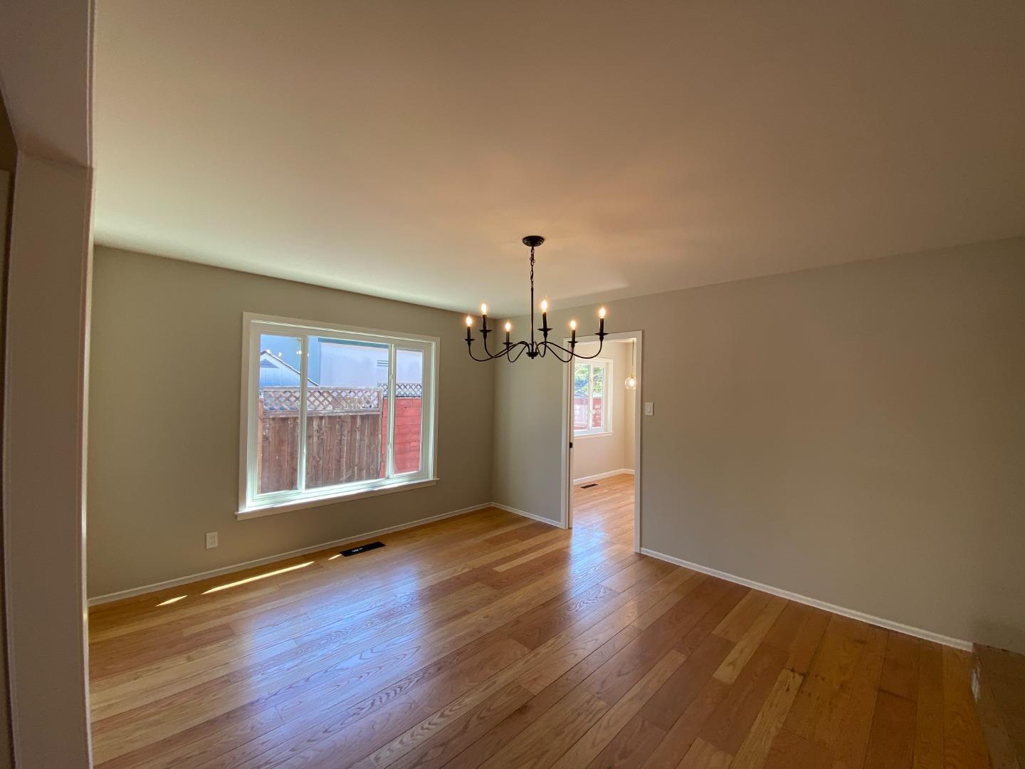 219 Bloomfield Road Burlingame, CA 94010 - Photo 6 of 23