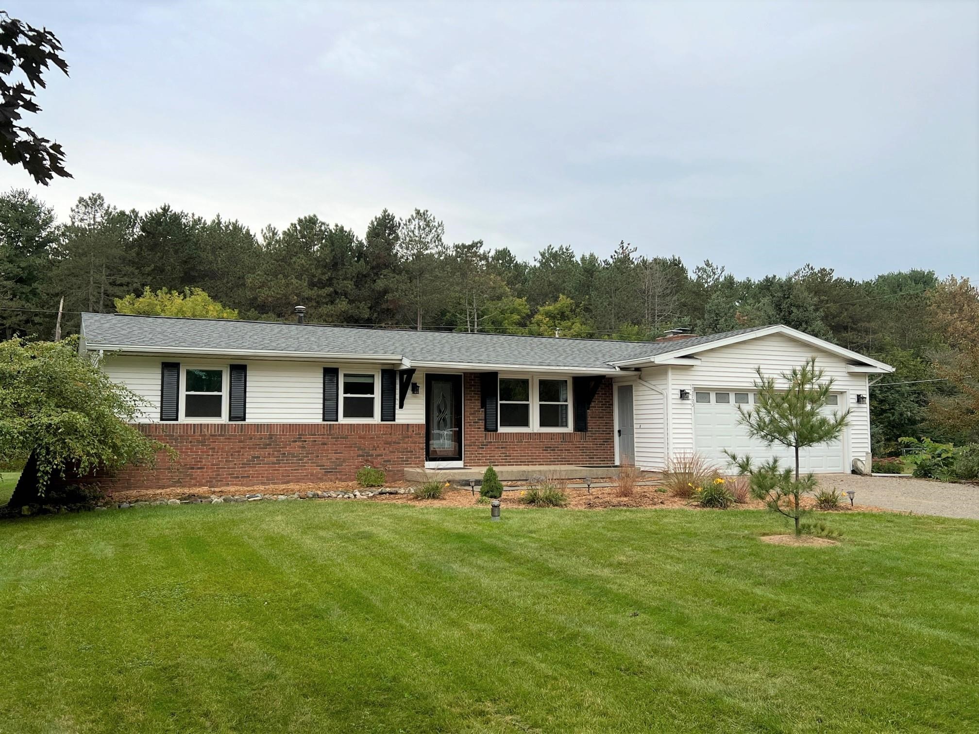 12720 Shaftsburg Road Perry, MI 48872 - Photo 1 of 29
